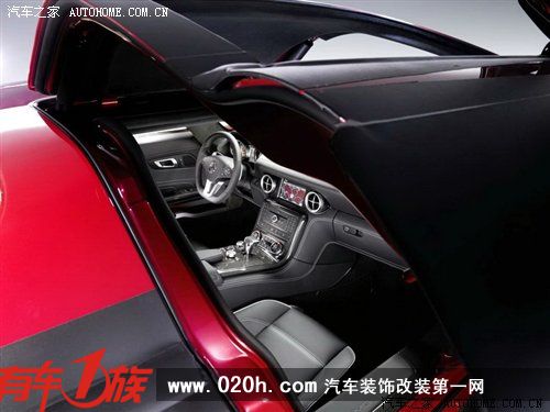 法兰克福首发 SLS AMG将推出混合动力版 