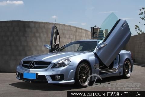 奔驰SL55变身SL63AMG 改装的乐趣超乎想象