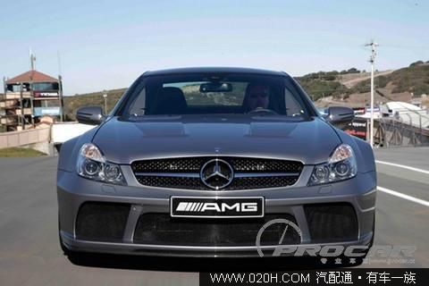 奔驰SL55变身SL63AMG 改装的乐趣超乎想象(2)