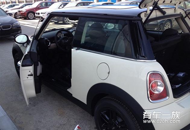 Mini Cooper Fun Baker Street选车提车作业与车身拉花