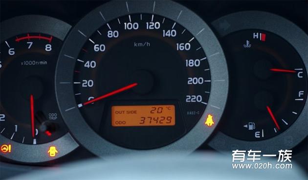 RAV4油耗多少？2.4L手动四驱至臻版RAV4真实油耗