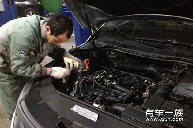 用车3万公里大众CC保养作业与价格 换张紧器洗节气门 