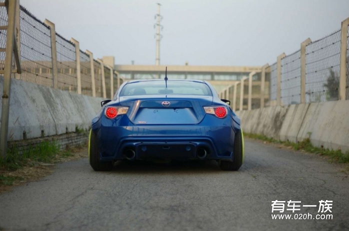 “飘逸之王”诞生 Toyota GT86六缸引擎改装