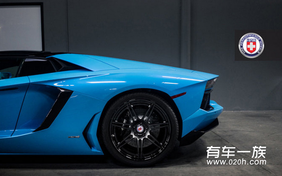 兰博基尼 Aventador LP700-4 Rpadster改装HRE款轮毂