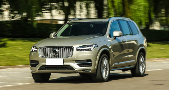 凯迪拉克XT6和沃尔沃XC90操控性哪个棒？